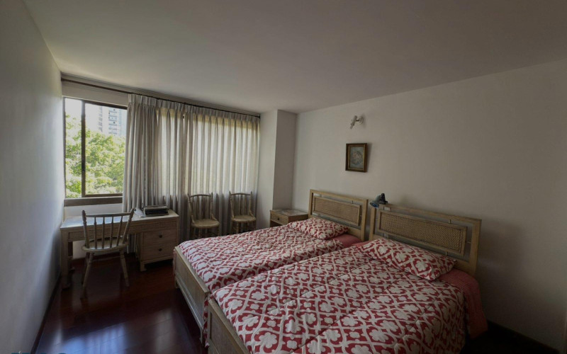 Apartamento en Medellín en Oviedo