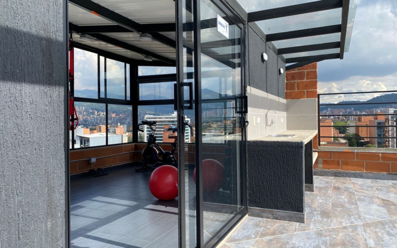 Modern Duplex with Short-Term Rental License