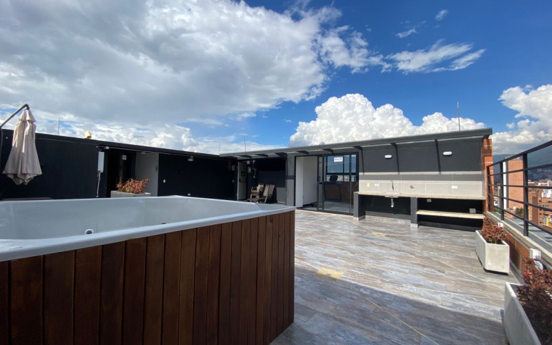 Modern Duplex with Short-Term Rental License