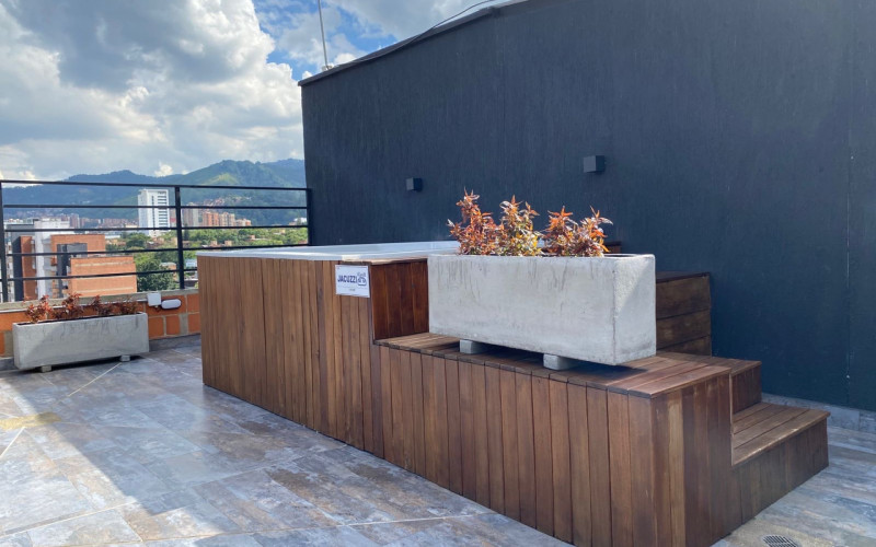 Modern Duplex with Short-Term Rental License