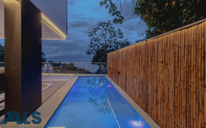 Casa en Medellín en Las Palmas