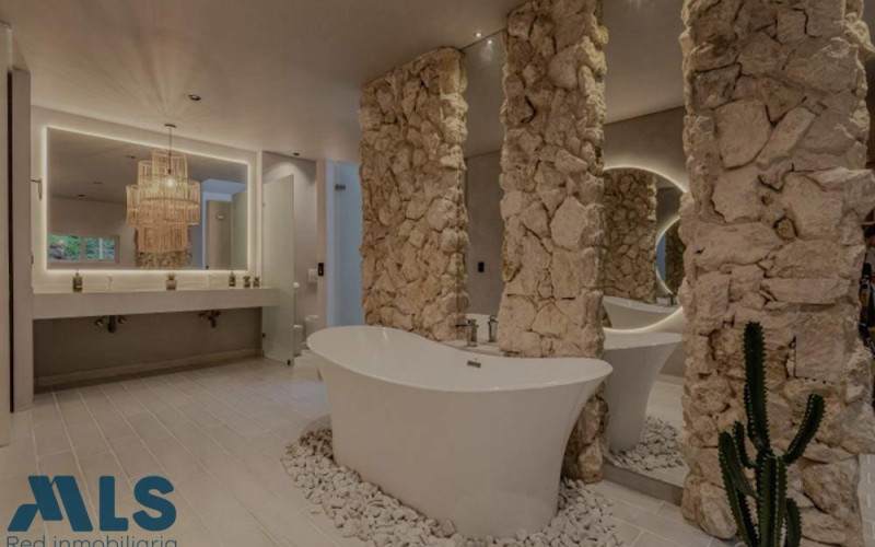 Casa en Medellín en Las Palmas