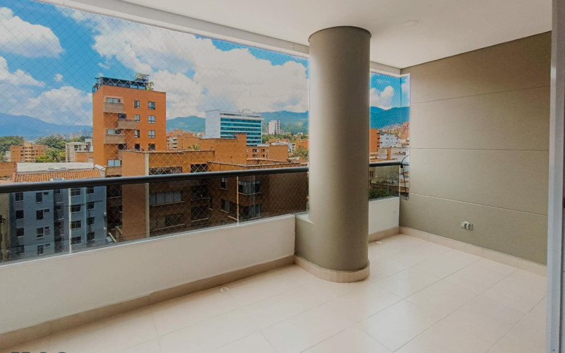 Apartamento en Medellín en Laureles
