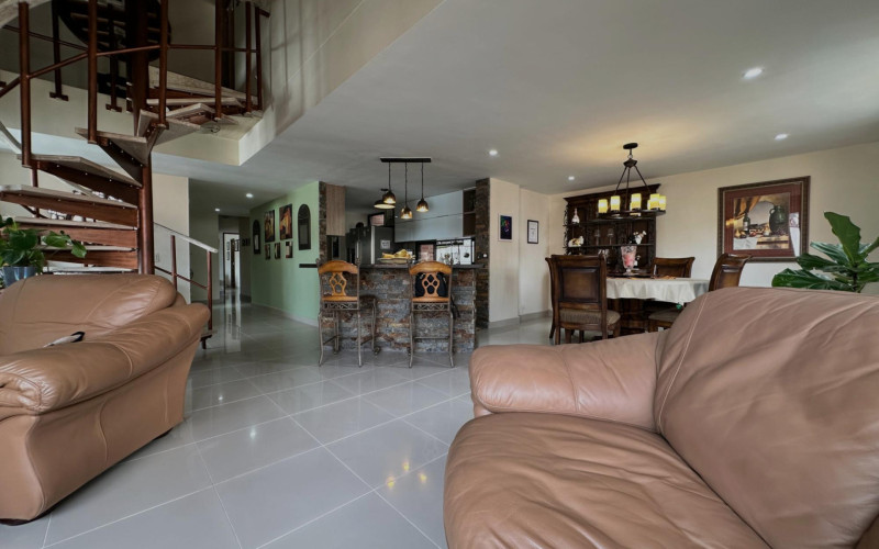 Apartamento en Medellín en Laureles