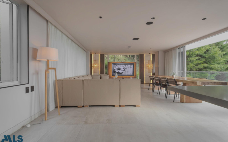 Casa en Medellín en Las Palmas