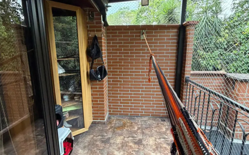 House in Loma de Las Brujas, Envigado, Antioquia.