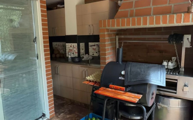 House in Loma de Las Brujas, Envigado, Antioquia.
