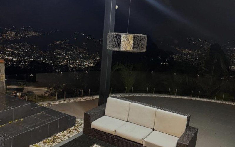 Casa en Medellín en El Poblado