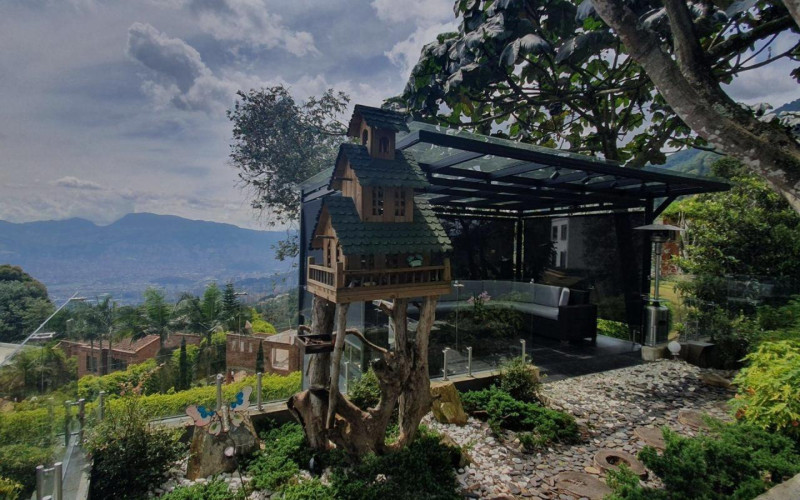 Casa en Medellín en El Poblado