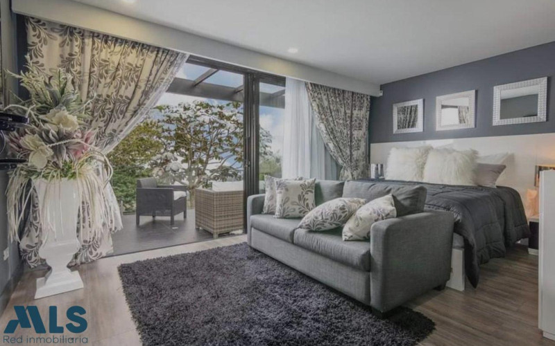 Casa en Medellín en El Poblado