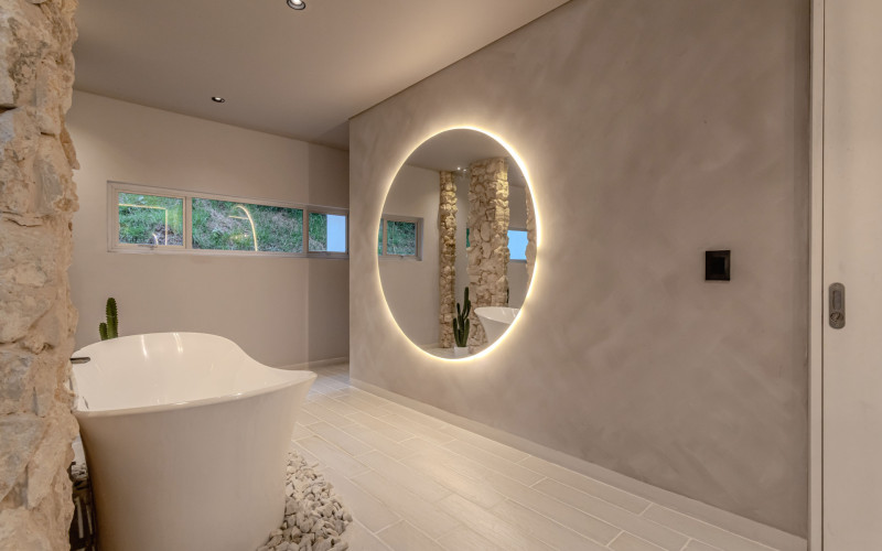 Luxury Independent Villa in Las Palmas, Medellin | High-Yield Short Term Rental Asset