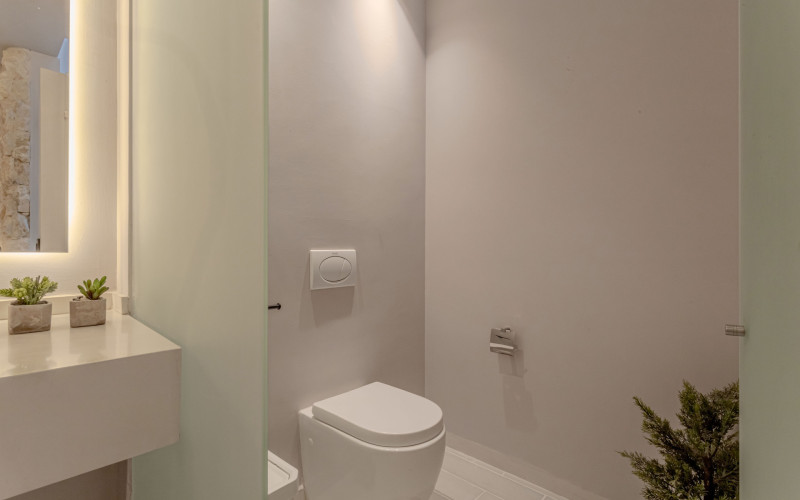 Luxury Independent Villa in Las Palmas, Medellin | High-Yield Short Term Rental Asset