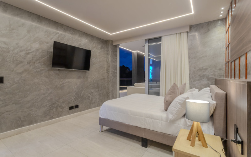 Luxury Independent Villa in Las Palmas, Medellin | High-Yield Short Term Rental Asset