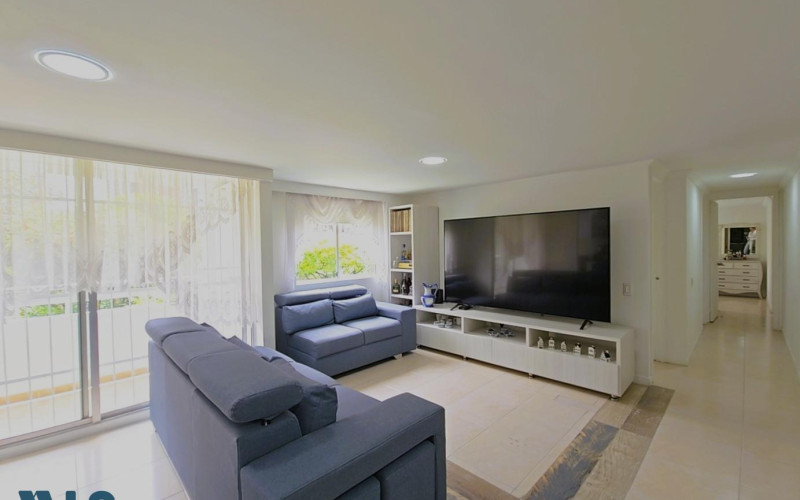 Apartamento en Medellín en Los Colores
