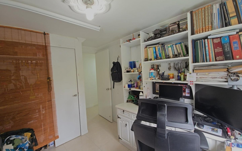 Apartamento en Medellín en Los Colores