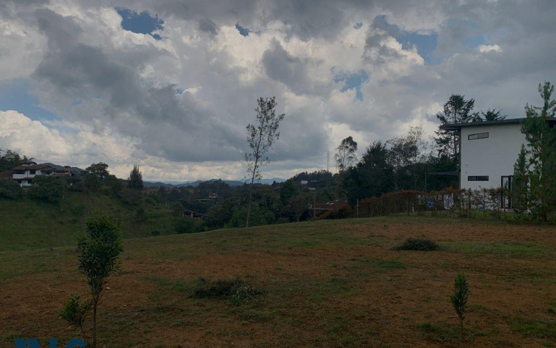 Lote Residencial en Envigado en Alto de las Palmas
