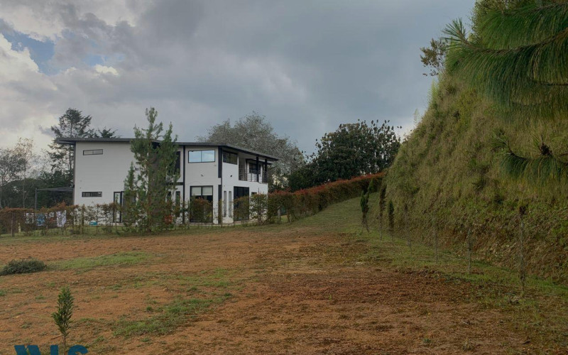 Lote Residencial en Envigado en Alto de las Palmas
