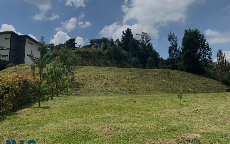 Lote Residencial en Envigado en Alto de las Palmas