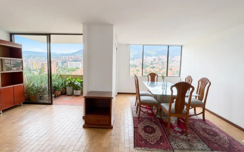 174 m2 Duplex Penthouse for Sale in Envigado | Prime Location | 