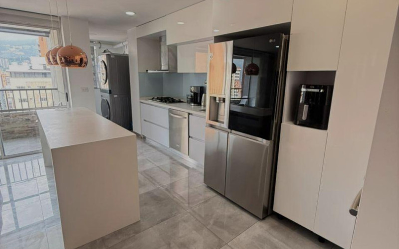 Apartamento en Medellín en Los Colores