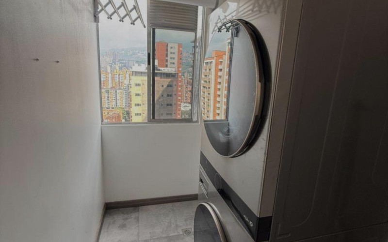 Apartamento en Medellín en Los Colores