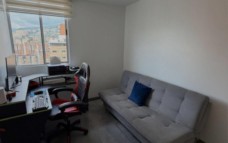 Apartamento en Medellín en Los Colores