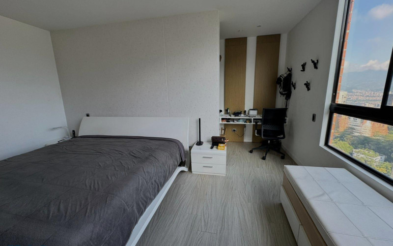 Apartamento en Medellín en Altos del Poblado