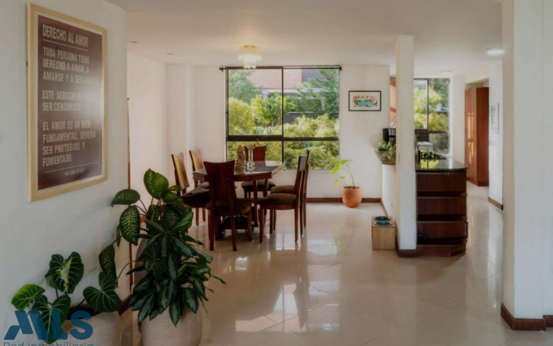 Apartamento en Medellín en Lalinde