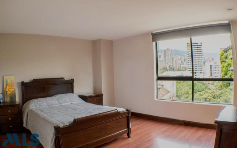 Apartamento en Medellín en Lalinde