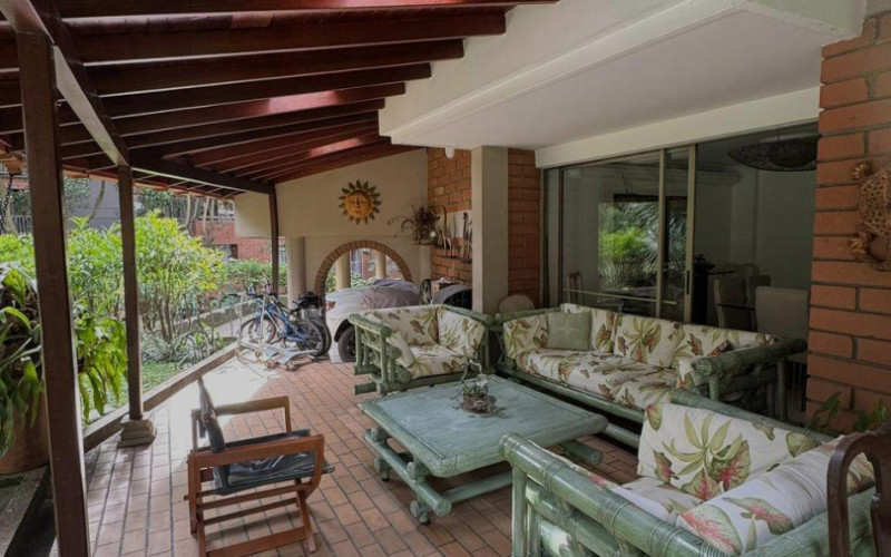 Casa en Medellín en El Poblado