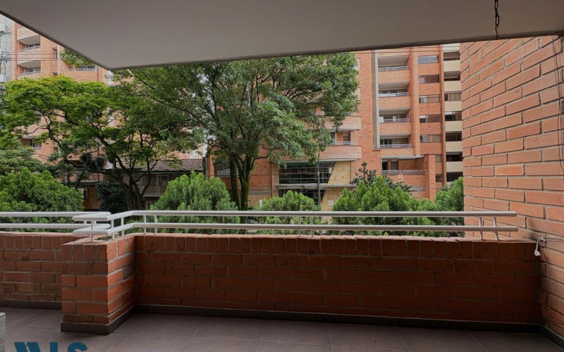 Apartamento en Medellín en Laureles