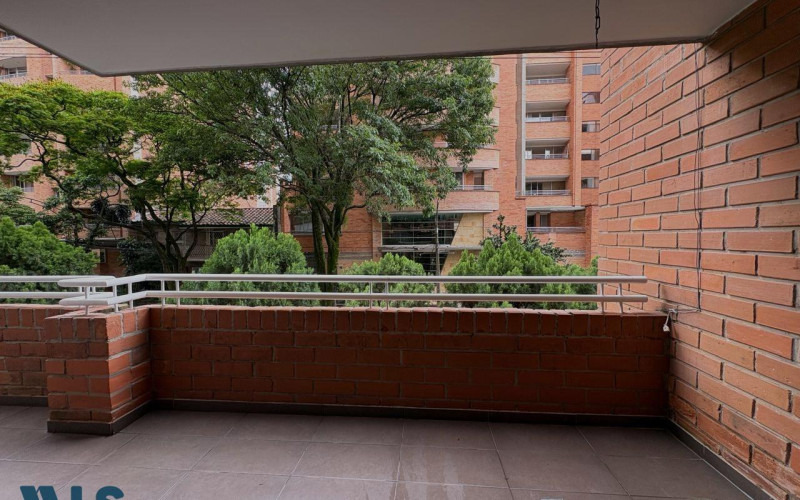 Apartamento en Medellín en Laureles