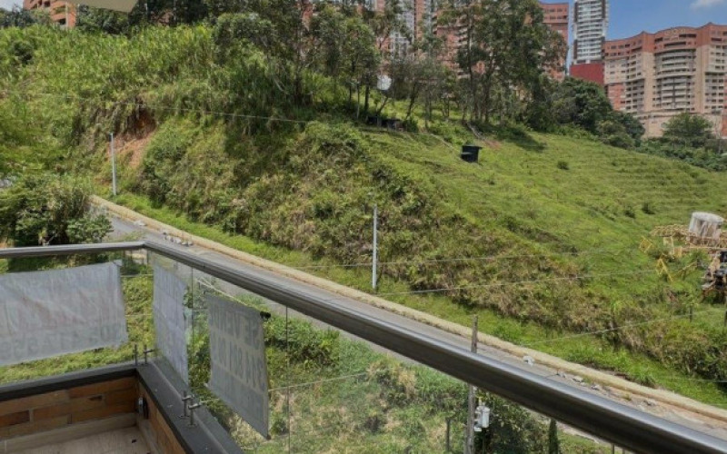 Apartamento en Sabaneta en Alto de Las Flores