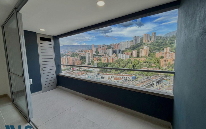 Apartamento en Medellín en Ciudad del Rio