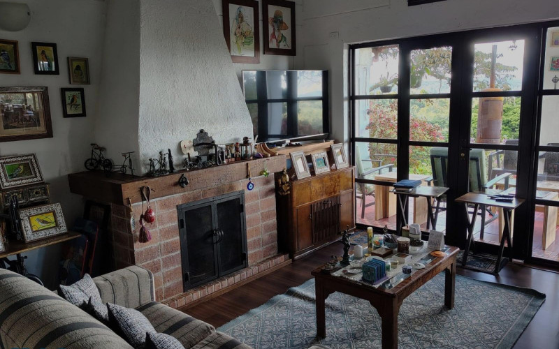 Casa en Santa Elena en Rural