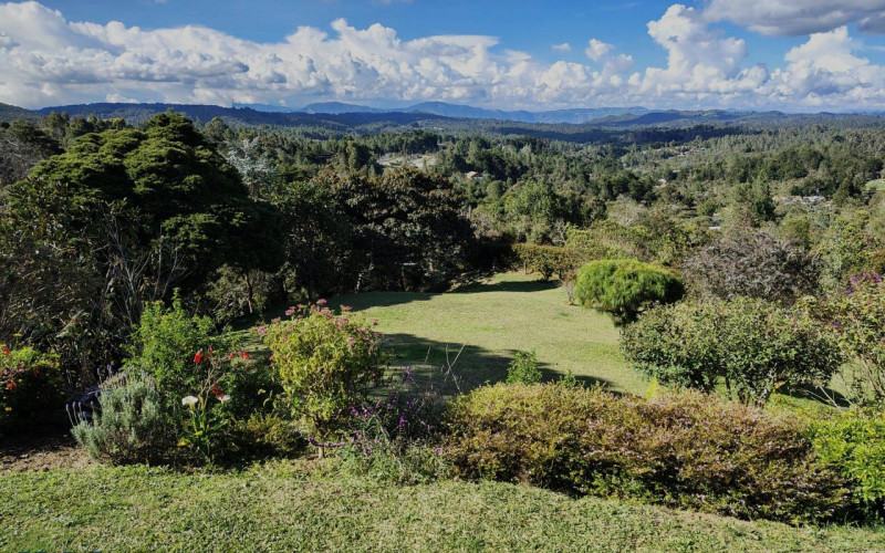 Casa en Santa Elena en Rural