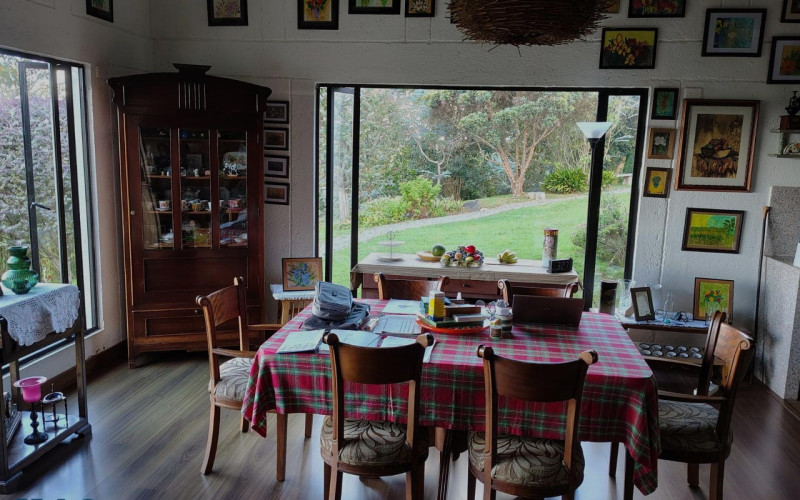 Casa en Santa Elena en Rural