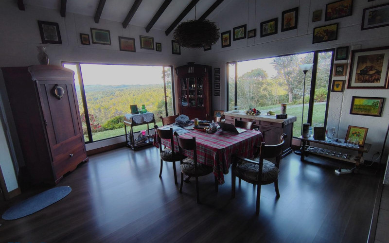 Casa en Santa Elena en Rural
