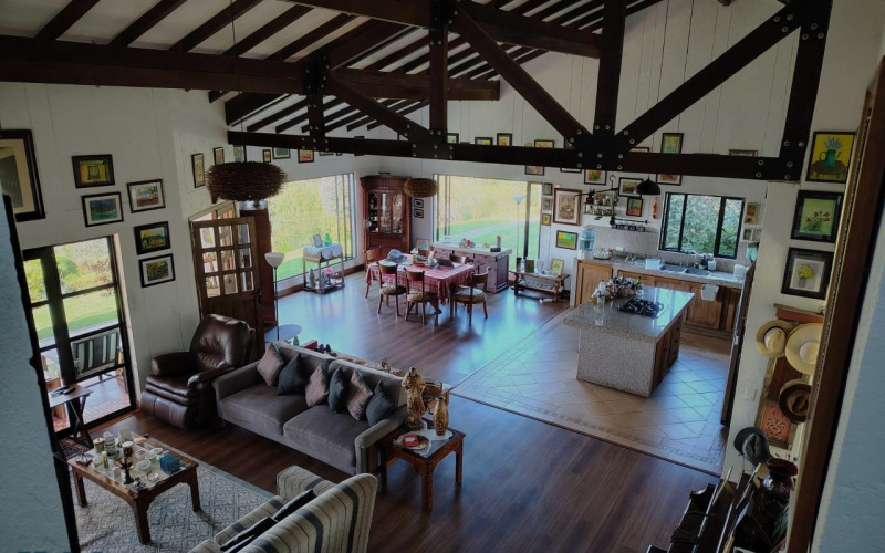 Casa en Santa Elena en Rural
