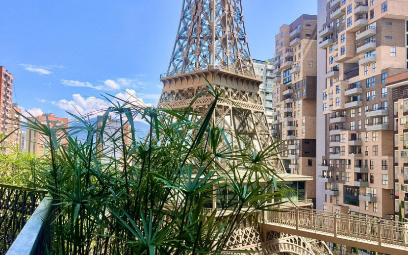 Luxury Apartment for Sale in Sabaneta, Medellín | Paris Complex | 3 BR + View