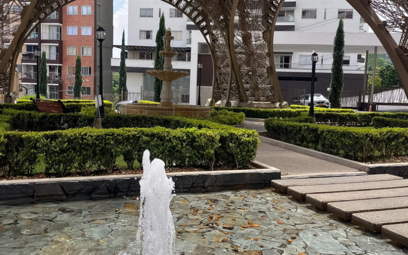 Luxury Apartment for Sale in Sabaneta, Medellín | Paris Complex | 3 BR + View