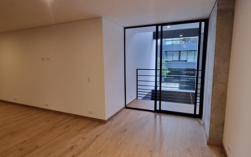 Luxury Apartment for Short-Term Rentals in Conquistadores Medellin | Exclusive Boutique Building
