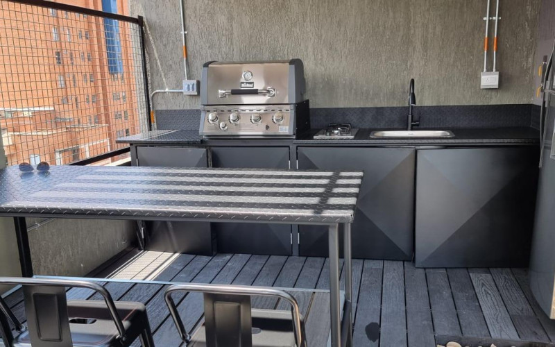 Luxury Apartment for Short-Term Rentals in Conquistadores Medellin | Exclusive Boutique Building