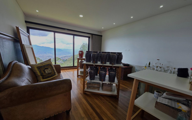 Casa en Envigado en Las palmas