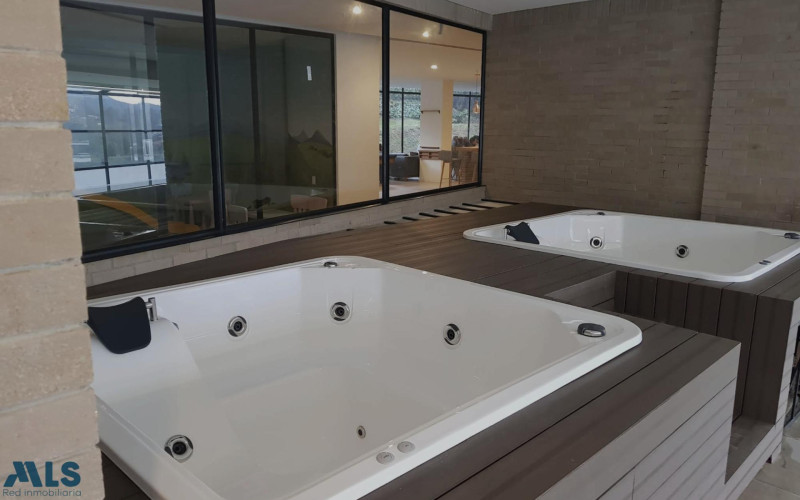 Apartamento en Envigado en Alto de las Palmas