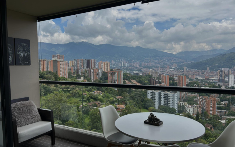 Apartamento en Envigado en El Trianón