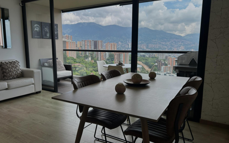 Apartamento en Envigado en El Trianón