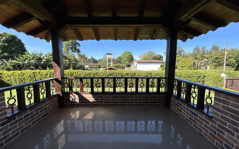Luxury Country House for Sale in Llanogrande, Rionegro | Gated Style Security & Minutes from JMC Airport