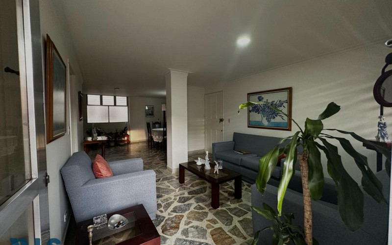 Apartamento en Medellín en Laureles