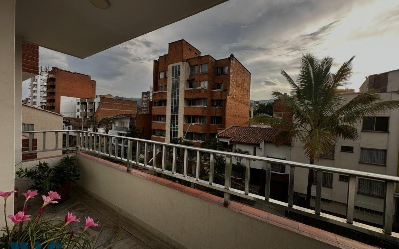 Apartamento en Medellín en Laureles